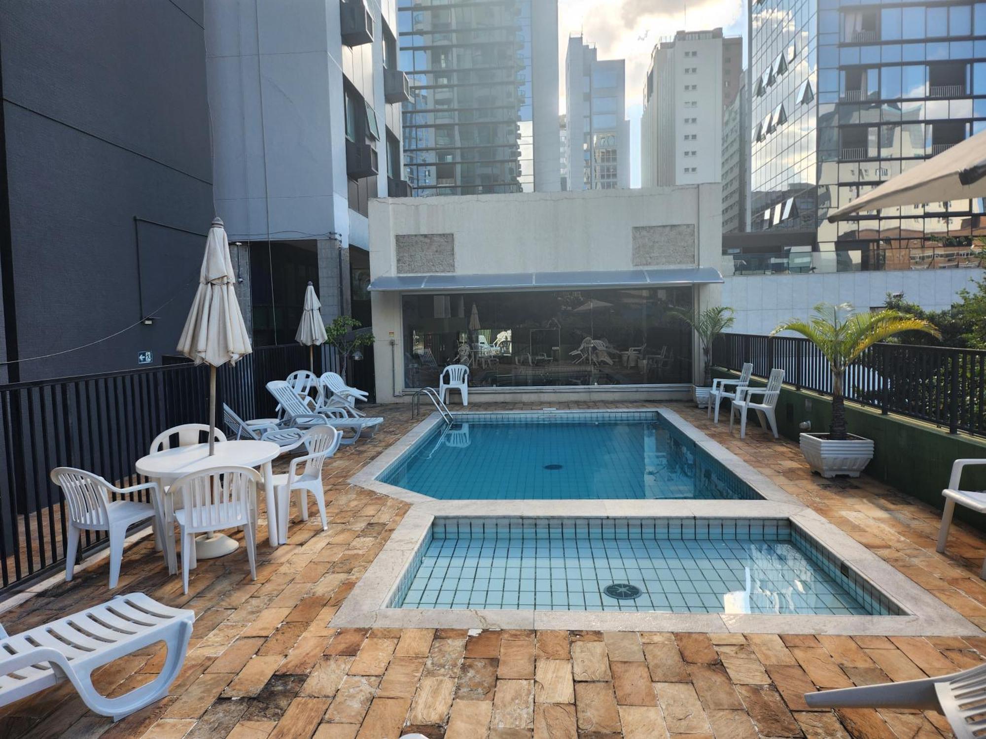Apart Hotel Champagnat Бело Оризонти Екстериор снимка